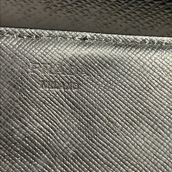Authentic Prada long wallet - Picture 11 of 13